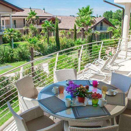 Sky Fort Garda View Сирмионе Екстериор снимка