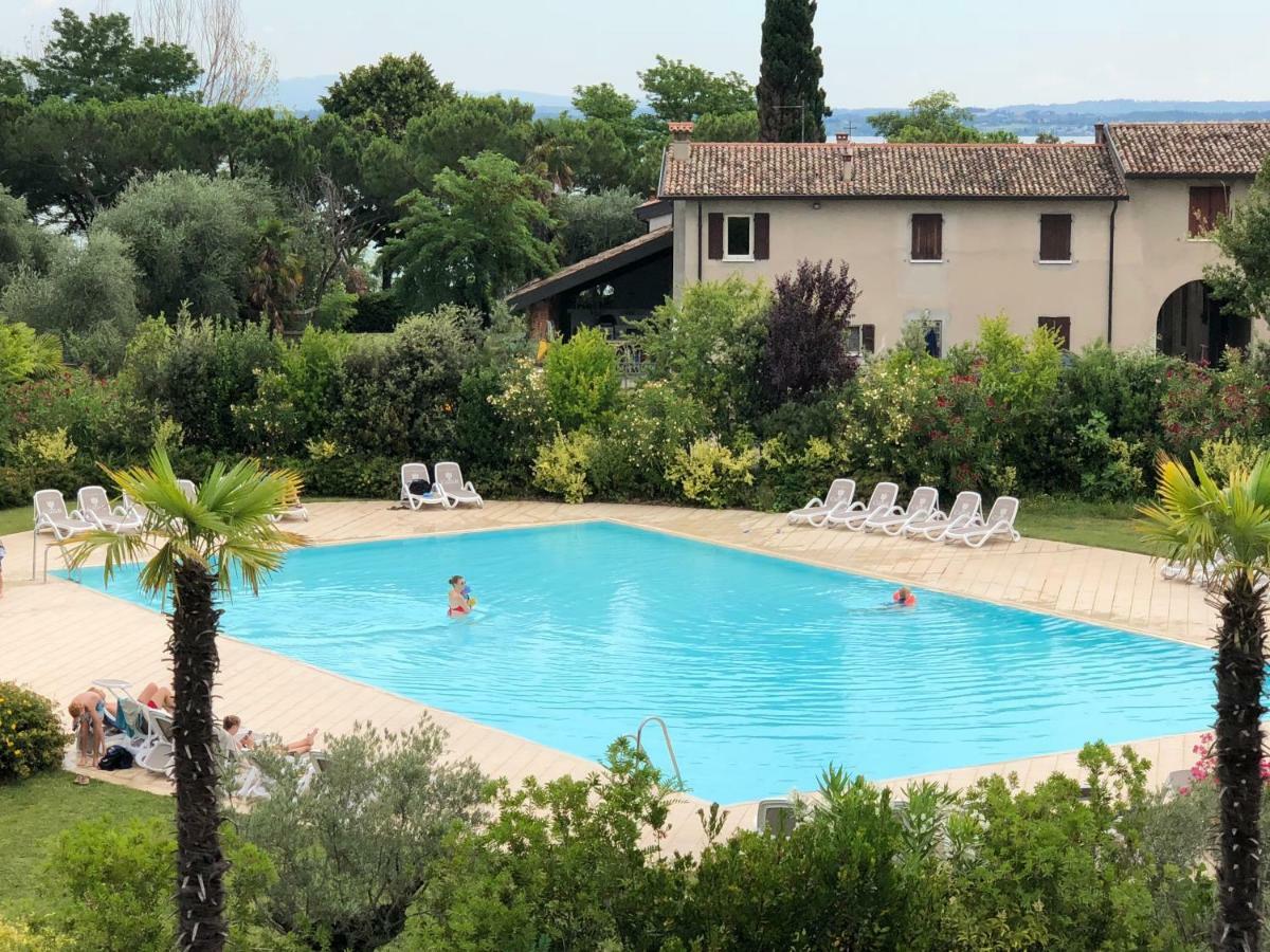 Sky Fort Garda View Сирмионе Екстериор снимка