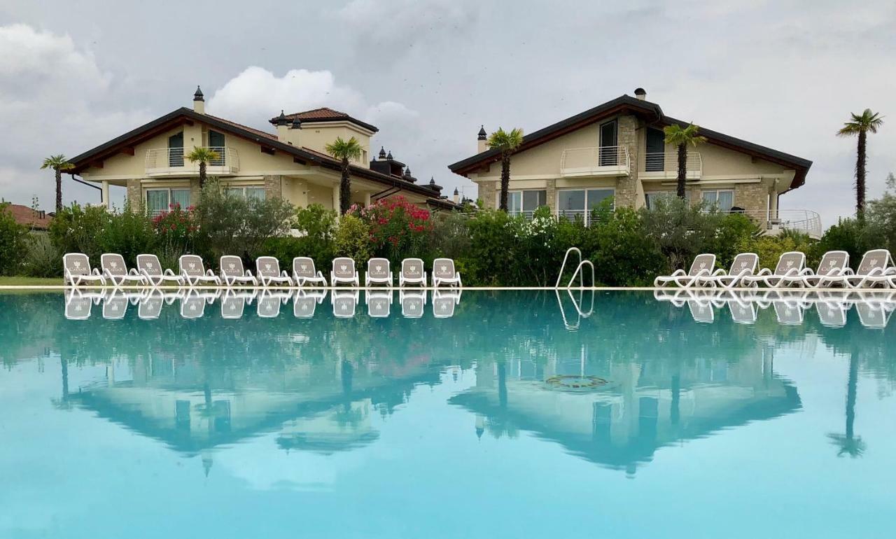 Sky Fort Garda View Сирмионе Екстериор снимка